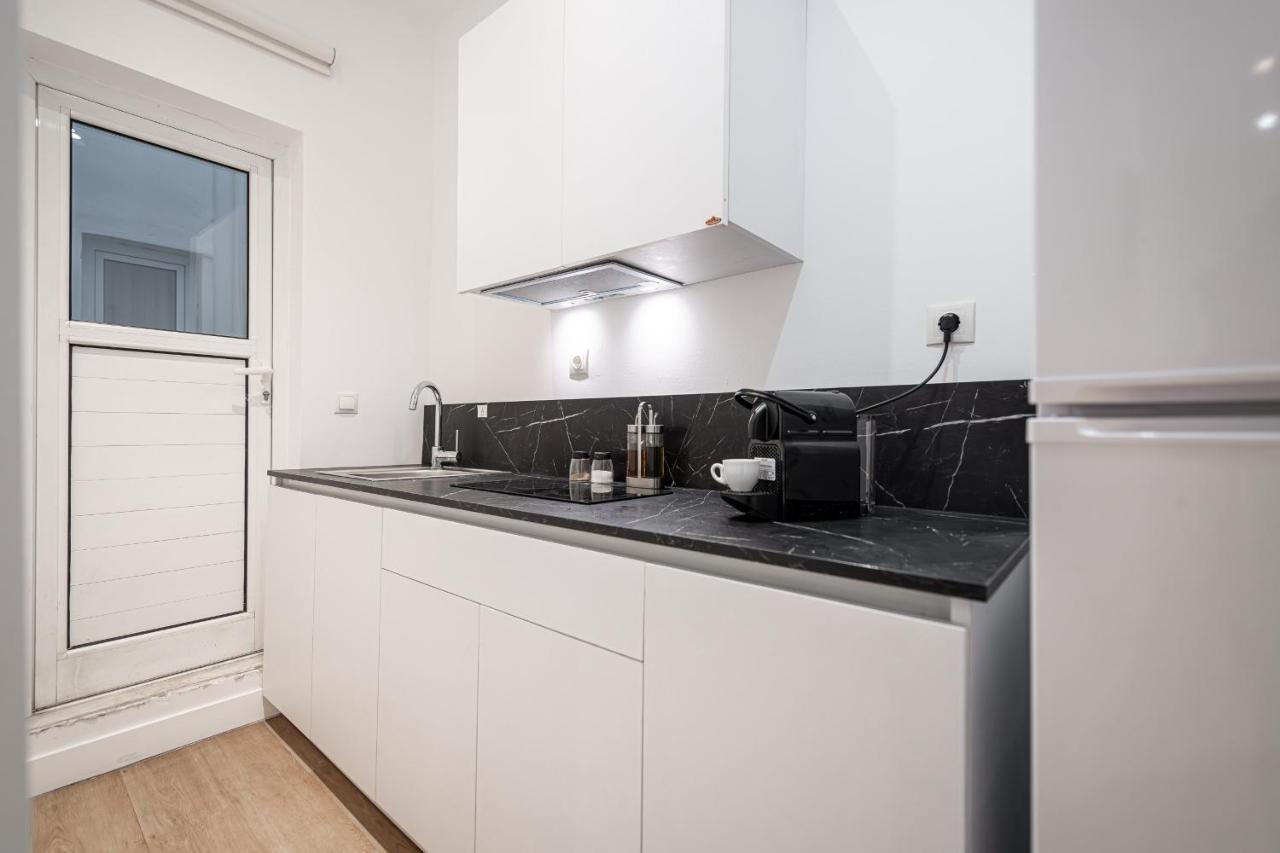 Kriel Suites By Liv Homes Athen Eksteriør billede