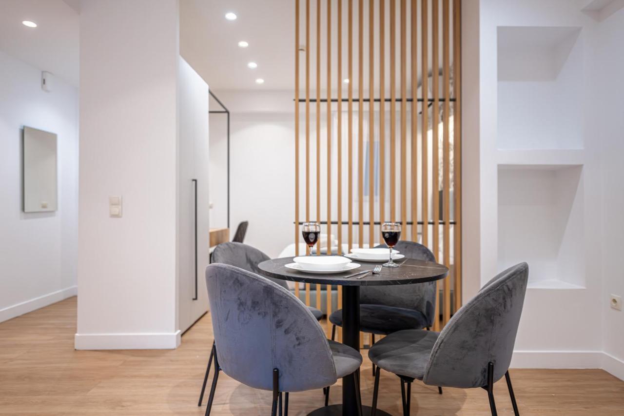 Kriel Suites By Liv Homes Athen Eksteriør billede