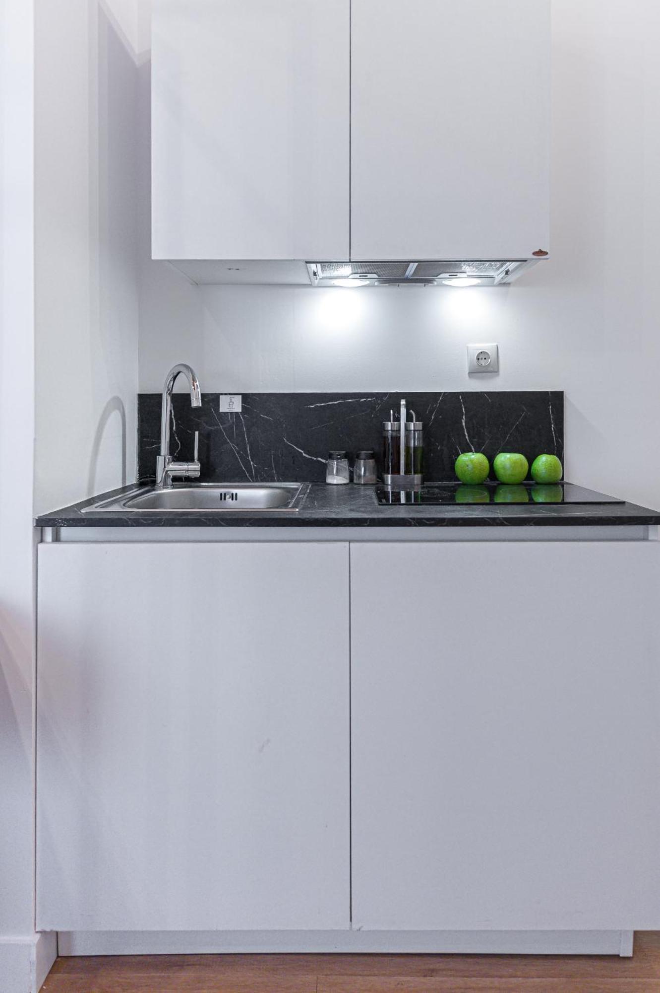 Kriel Suites By Liv Homes Athen Eksteriør billede