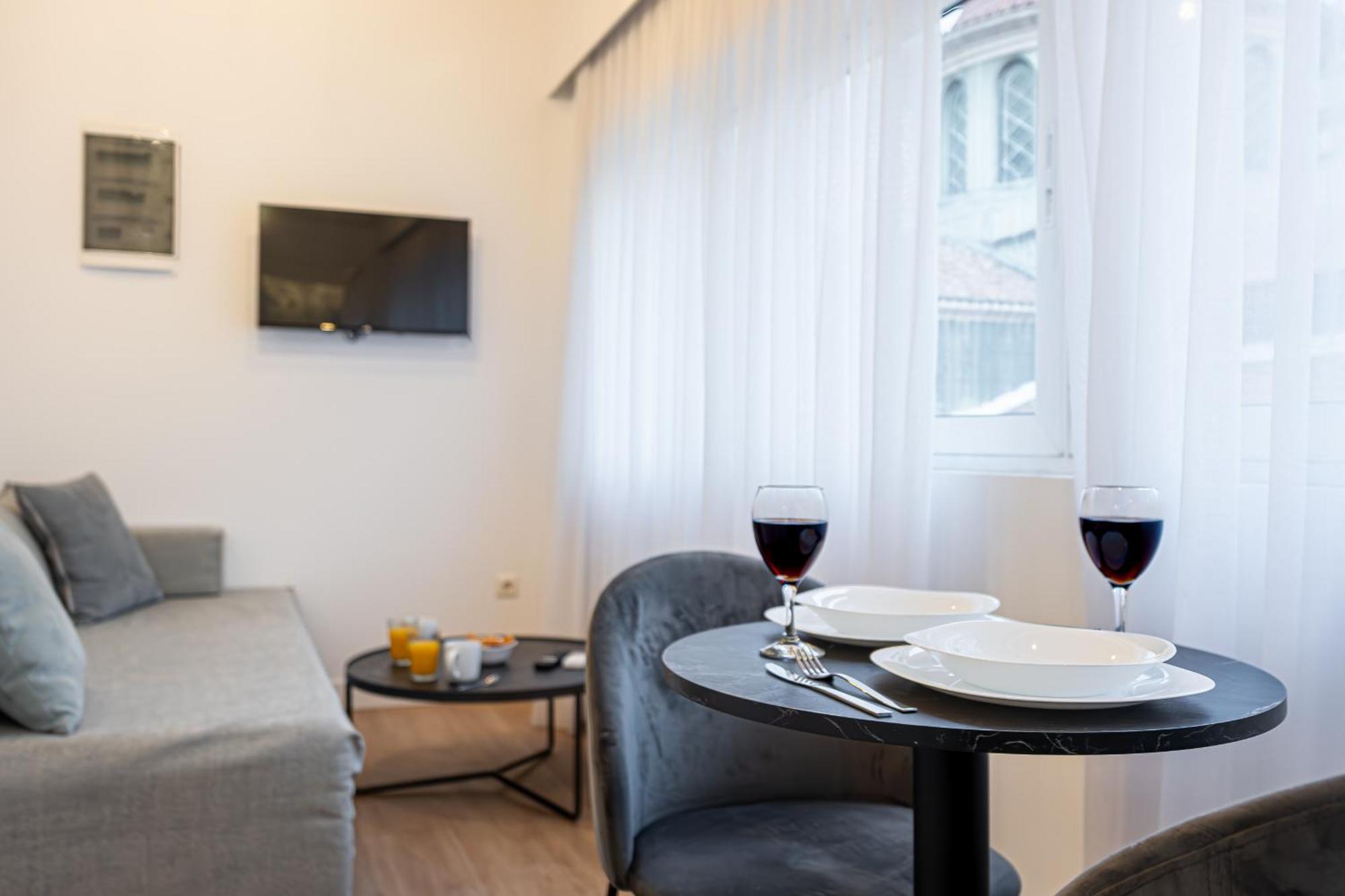 Kriel Suites By Liv Homes Athen Eksteriør billede